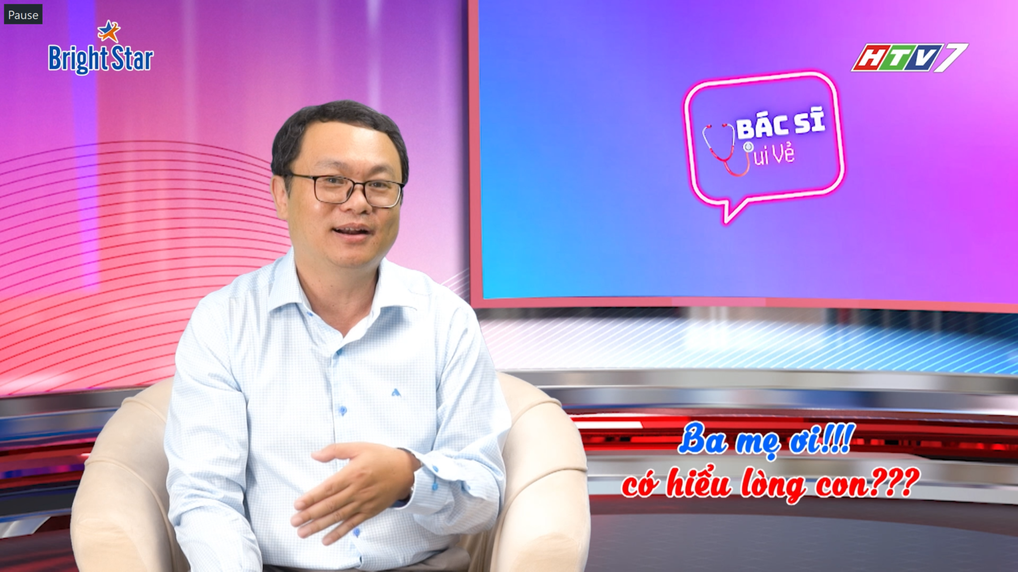 Bác sĩ vui vẻ chia sẻ 1001 chuyện chuyển giới